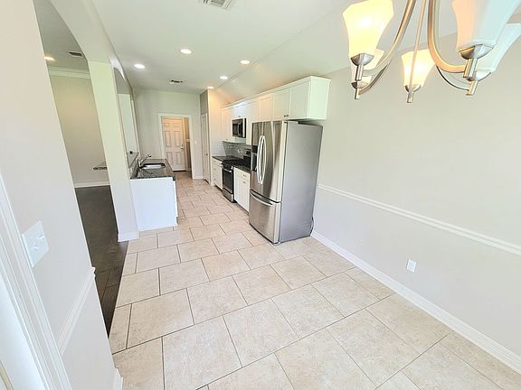 3rd image of 3453 Grand Cane Ln