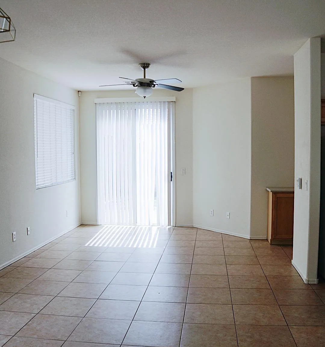 3 bed, 1200 sqft, $1,700 — Photo 4