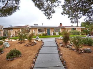 19176 Red Feather Rd, Apple Valley, CA 92307