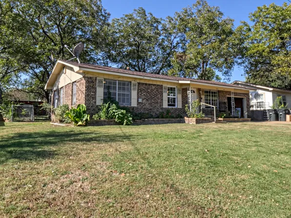 509 N Hill St, Caldwell, TX 77836