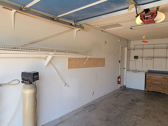 5th image of 6808 Arroyo Ave