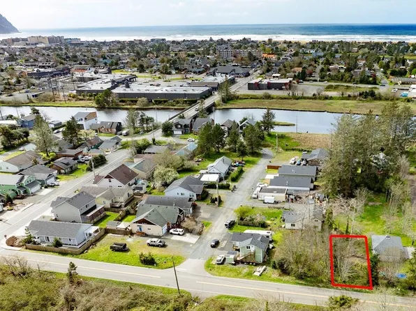 11 N Wahanna Rd, Seaside, OR 97138