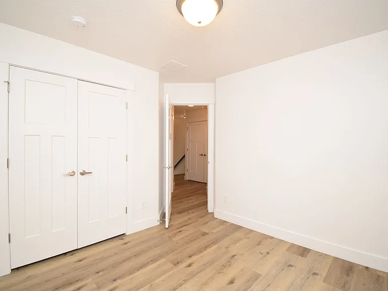 4727 S Hillhouse Cv #102 — Photo 20