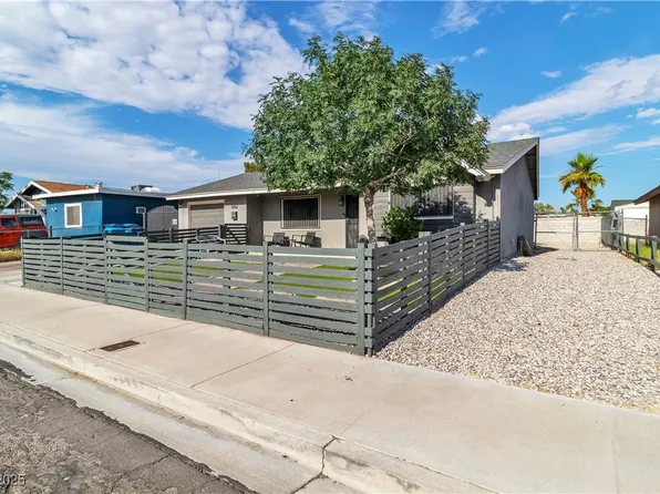 3682 Deer Creek Way, Sunrise Manor Town, NV 89115