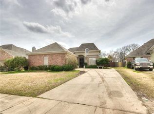 5396 Bluebell Dr, Bossier City, LA 71112
