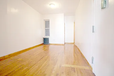 Rented by Elite NY Holdings