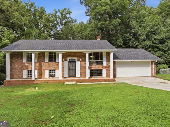 1446 Walnut Ridge Way, Stone Mountain, GA 30083