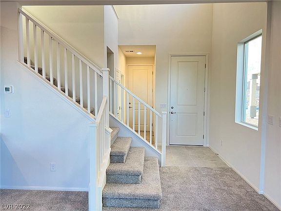 3rd image of 5842 Sonia Rose Ln