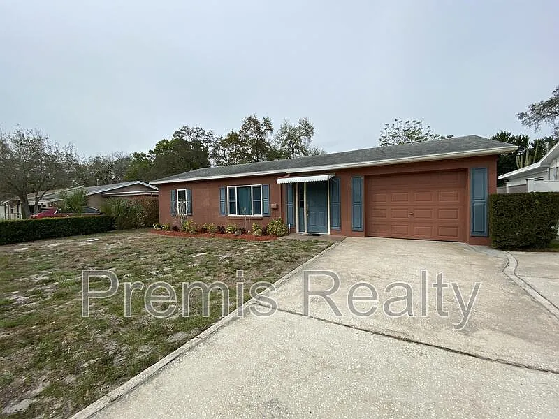 1416 Druid Rd