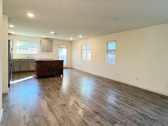 Living Kitchen and Dining