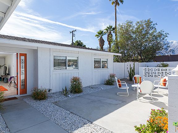 5th image of 2465 E Francis Dr