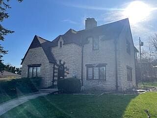 1st image of 10335 West Woodward AVENUE