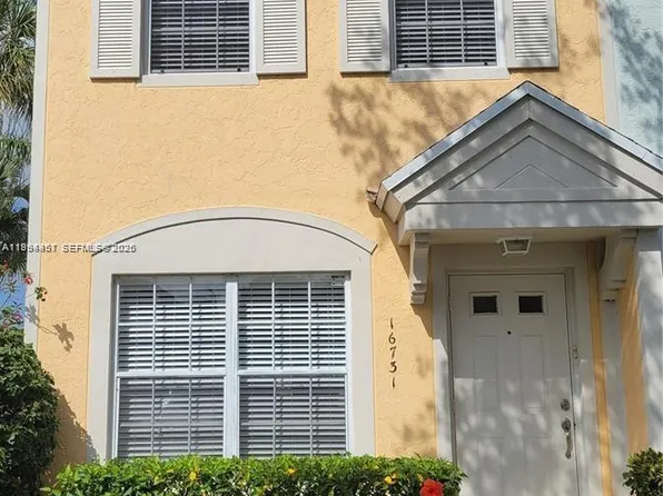 16731 Hemingway Dr, Fort Lauderdale, FL 33326
