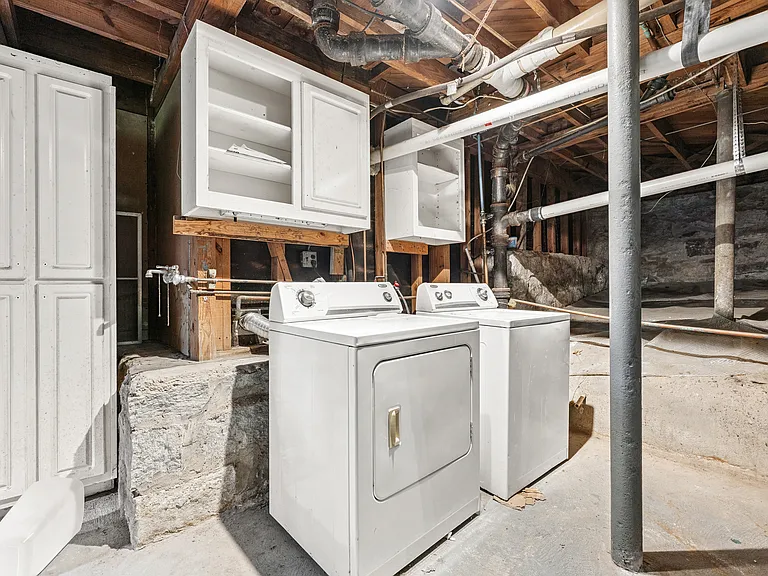 2867 Lookout Pl NE — Photo 32