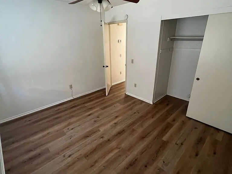 328 S Eureka St — Photo 13