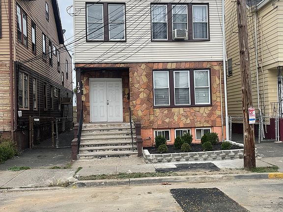 2nd image of 179 Carolina Ave Floor 1