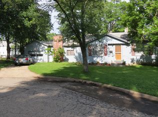 2212 SW Boswell Ct, Topeka, KS 66611