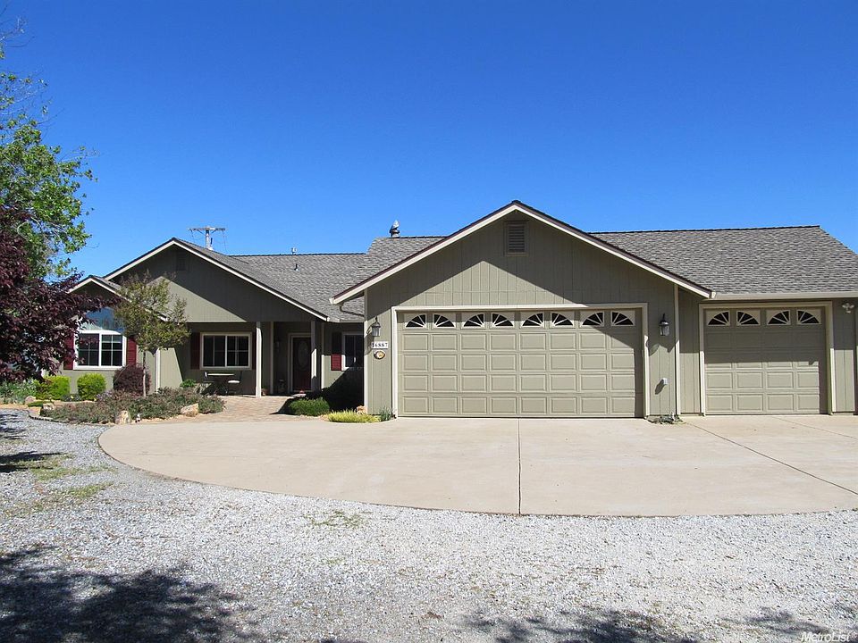 1st image of 16887 Aubrey Ln