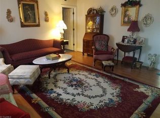 201 Quesinberry Rd #6, Mount Airy, NC 27030