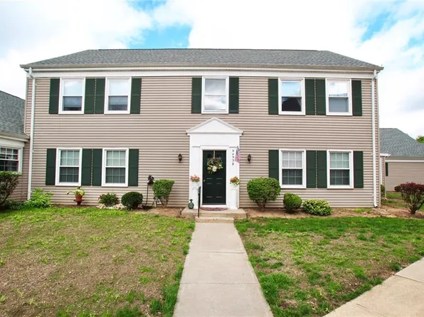 493 N Somerset Ln, Monroe Township, NJ 08831