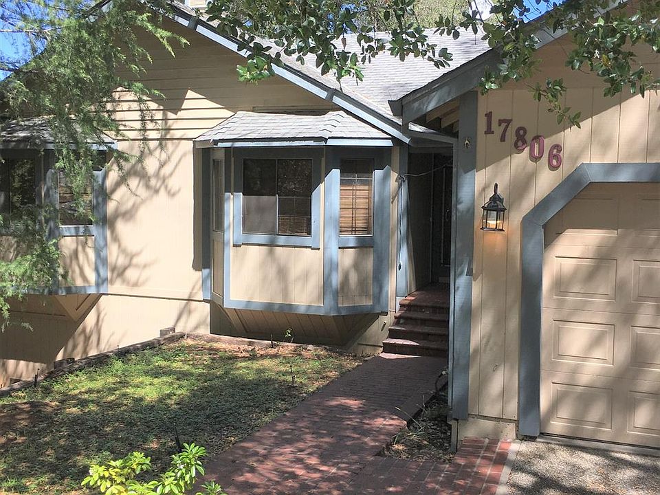 1st image of 17806 Jayhawk Dr