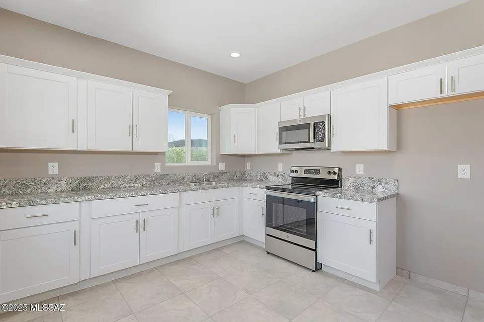 2 bed, 803 sqft, $1,450 — Photo 4