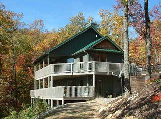 590 Paramount Pl #3, Ellijay, GA 30536