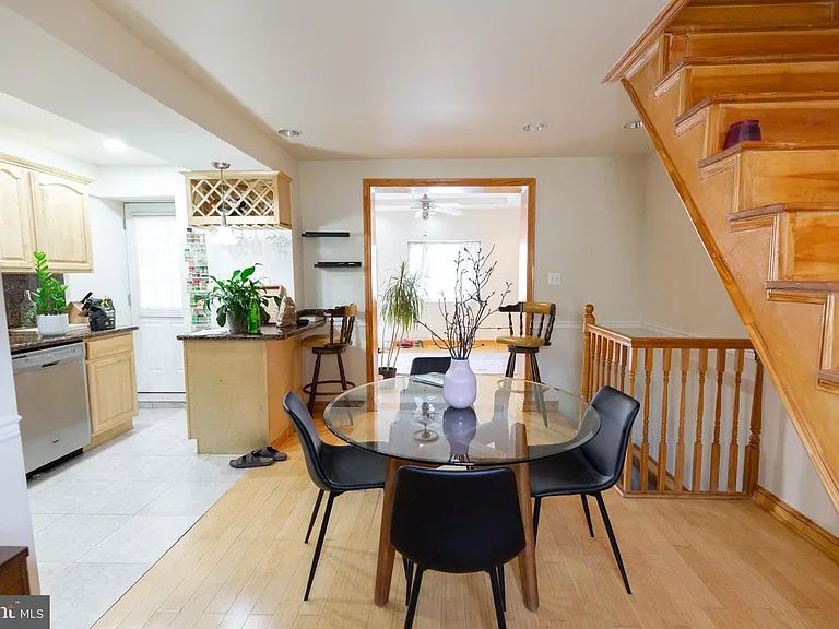 808 Gaul St — Photo 10