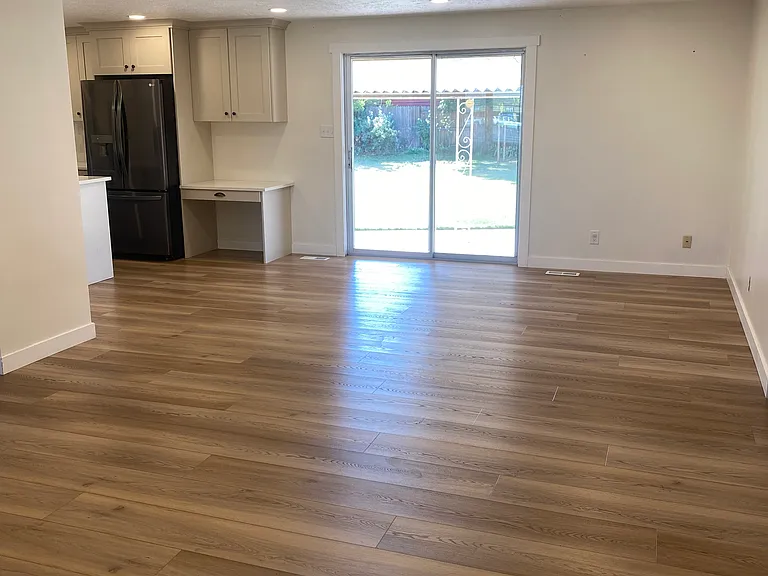 Living room to dining room