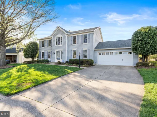 20755 Laplume Pl, Ashburn, VA 20147