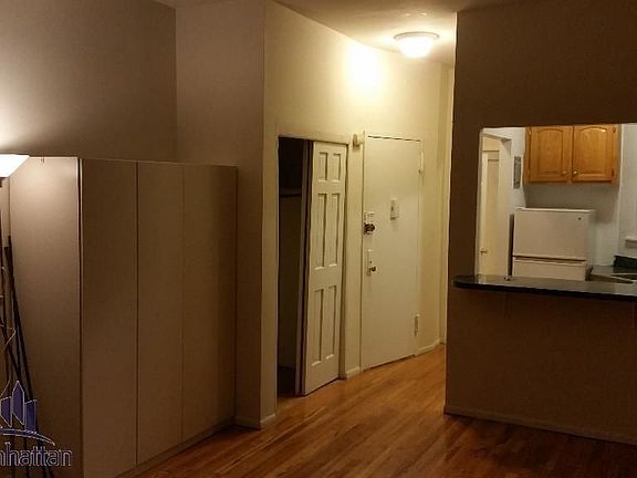 3rd image of 329 E 92nd St APT 4A