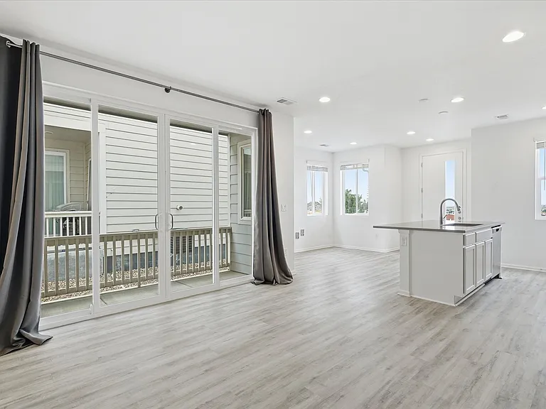 9640 Reunion Pkwy — Photo 10