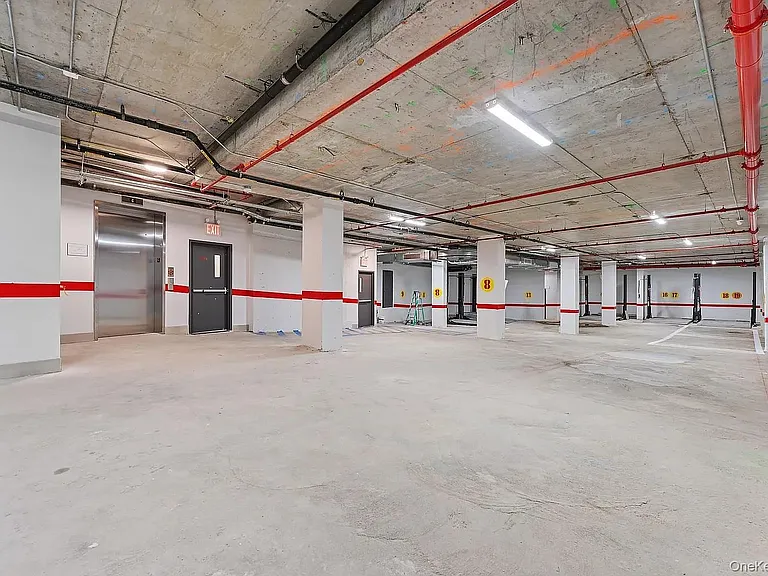 4415 College Point Blvd #4G — Photo 11