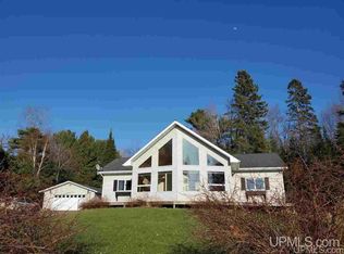 16645 Bayshore Rd, Lanse, MI 49946