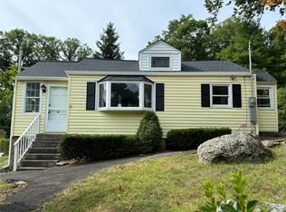 20 Fulton Rd, Fort Montgomery, NY 10922