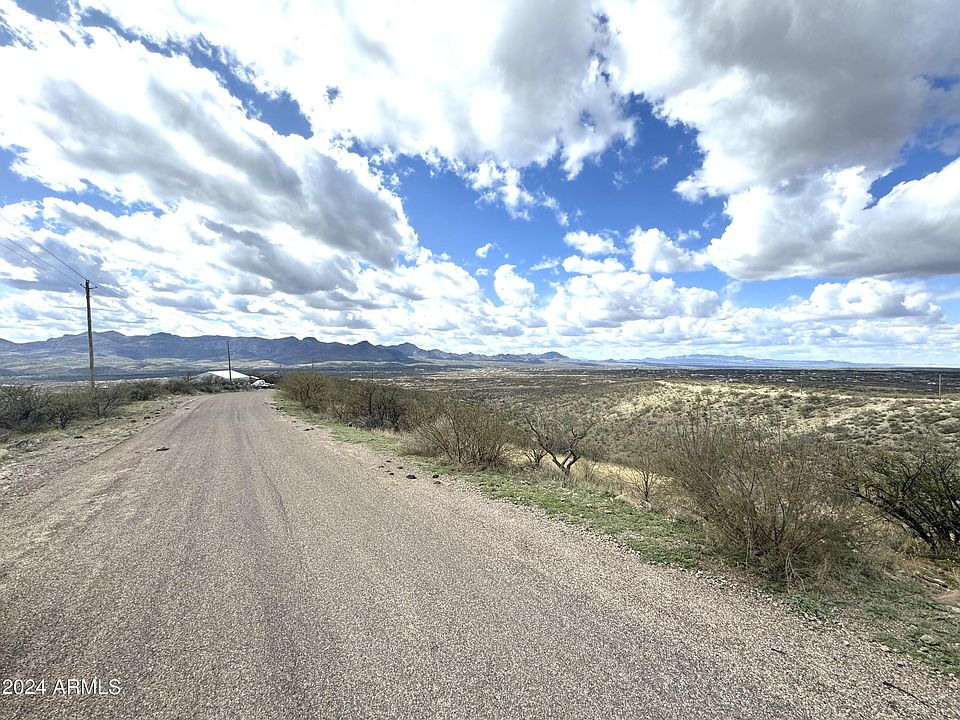 1735 Ruta Caravela Rio Rico AZ Zillow