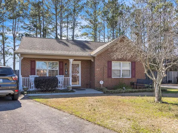 105 Summit Ct, Greenwood, SC 29649