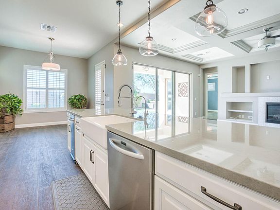 3rd image of 3833 E San Carlos Pl