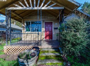 9711 SE Claybourne St, Portland, OR 97266