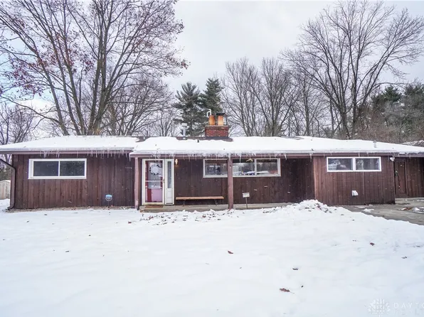 9916 Winton Rd, Cincinnati, OH 45231