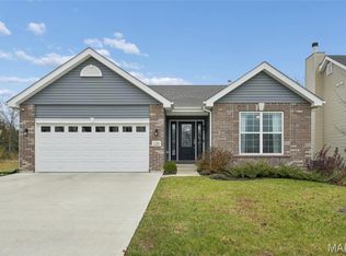 120 Dark Horse Ct, Wentzville, MO 63385