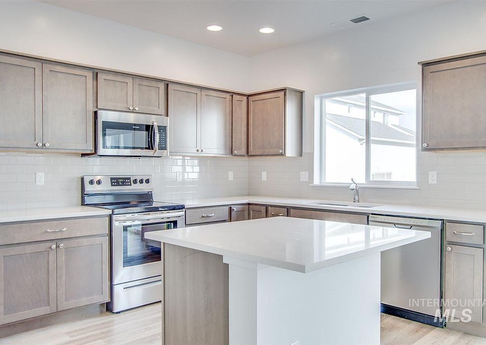 1st image of 5940 S Sturgeon Way