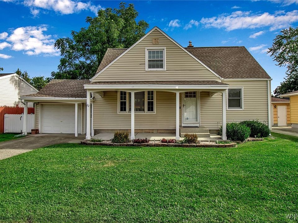 1st image of 82 Coshway Pl