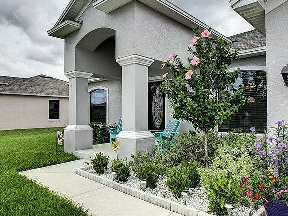 2nd image of 1808 James Towne Ln
