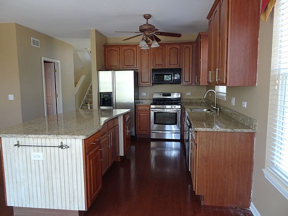3rd image of 601 Pheasant Trl #601