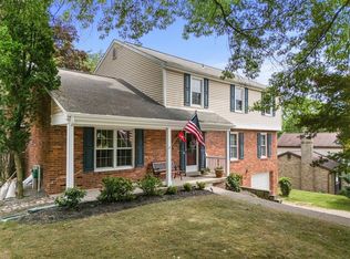 124 Laurelwood Dr, Pittsburgh, PA