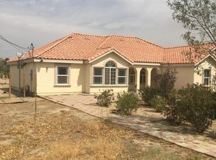9611 E Avenue Q2, Palmdale, CA 93591