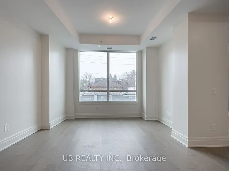 1451 Wellington St W #202 — Photo 27