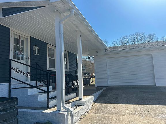 2nd image of 207 Highland Lick Rd