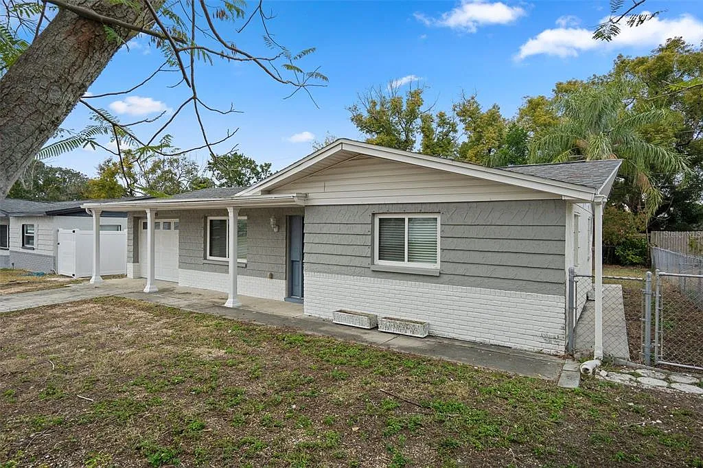2 bed, 1.0 bath, 1032 sqft, $1,850 — Photo 3
